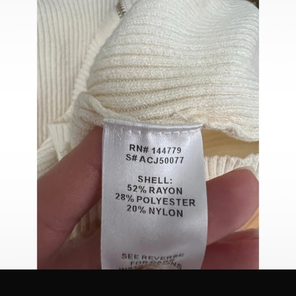 ACOA Zipper front closure Sweater Cardigan cream tan size small - Picture 5 of 5